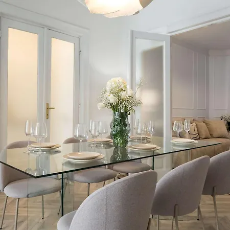 Refined 3br - Balcony With Boulevard Views Near Cismigiu Apartman *