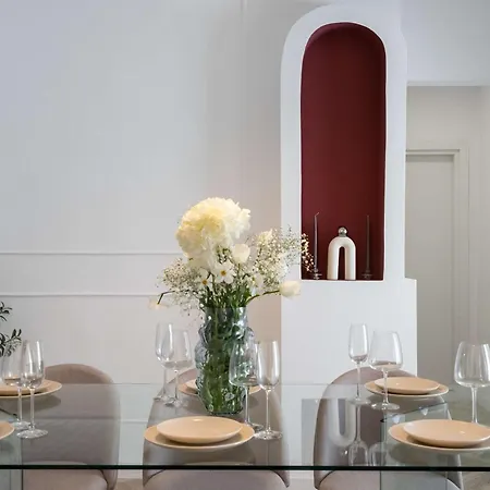 Refined 3br - Balcony With Boulevard Views Near Cismigiu