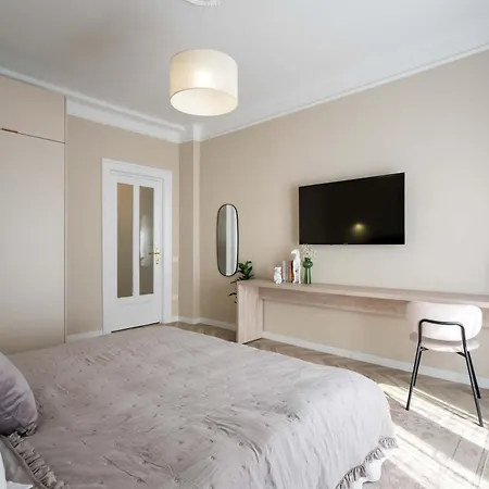 Refined 3br - Balcony With Boulevard Views Near Cismigiu