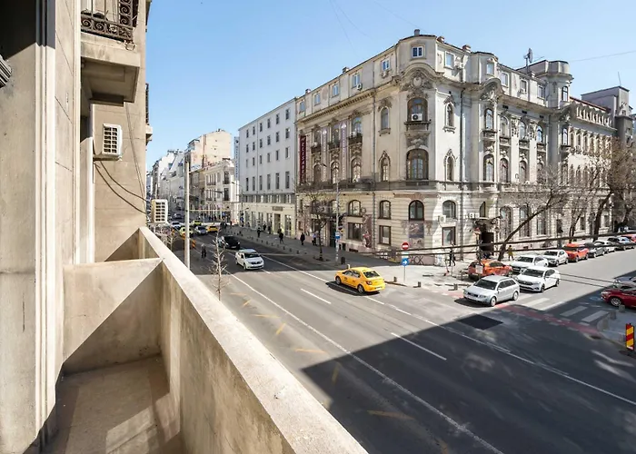 Refined 3br - Balcony With Boulevard Views Near Cismigiu *