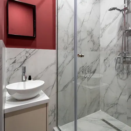 Refined 3br - Balcony With Boulevard Views Near Cismigiu * Bukarest