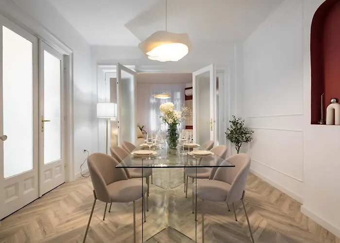 Refined 3br - Balcony With Boulevard Views Near Cismigiu *