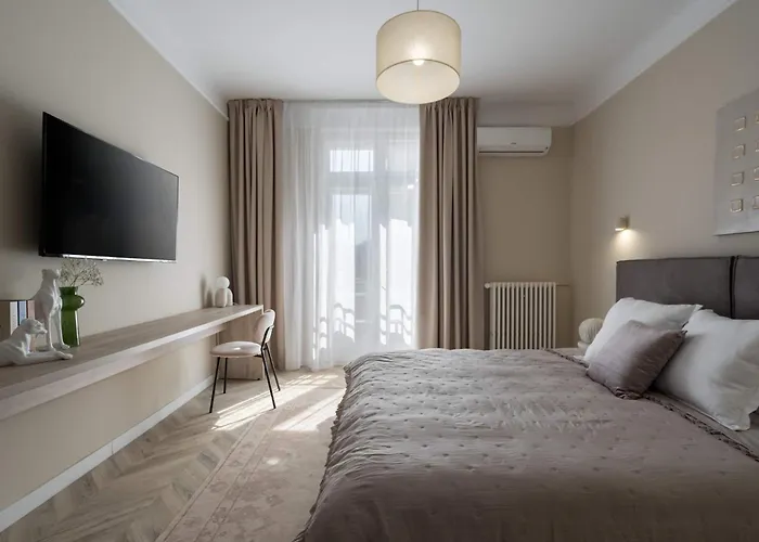 Refined 3br - Balcony With Boulevard Views Near Cismigiu * Bukarest