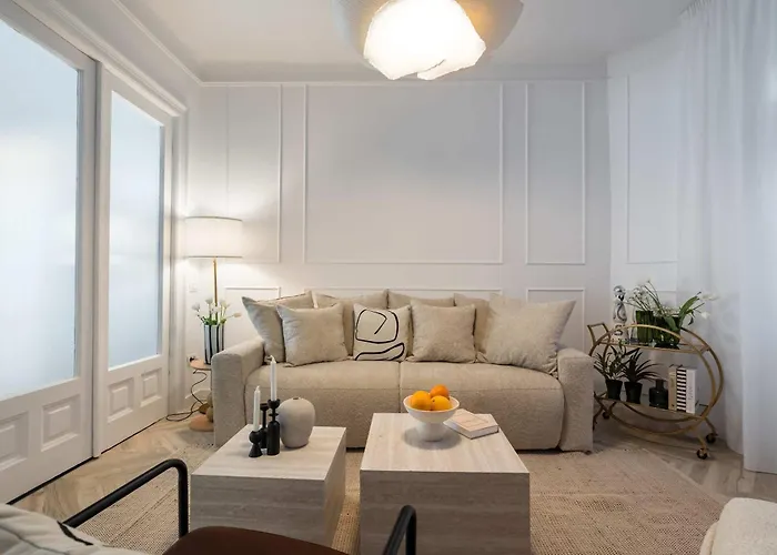 Refined 3br - Balcony With Boulevard Views Near Cismigiu * Bukarest