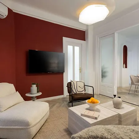 Refined 3br - Balcony With Boulevard Views Near Cismigiu