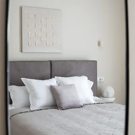 Refined 3br - Balcony With Boulevard Views Near Cismigiu Apartment *