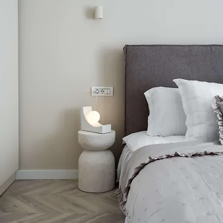 Refined 3br - Balcony With Boulevard Views Near Cismigiu Apartment Bukarest